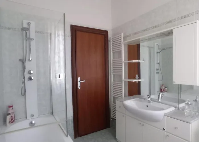 ゲストハウス Casa Minu ヴィアレッジョ